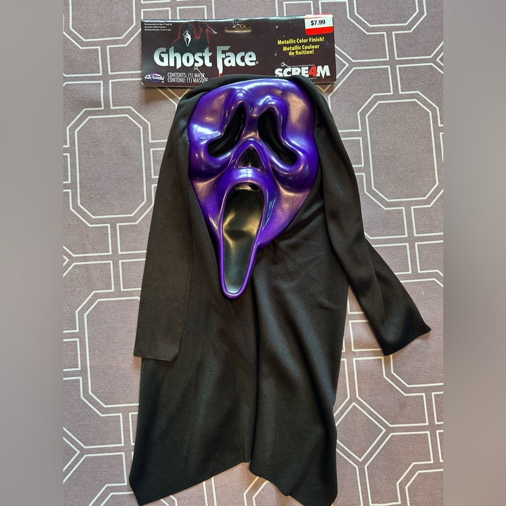 Ghost Face Metallic Purple Fun World Mask BNWT